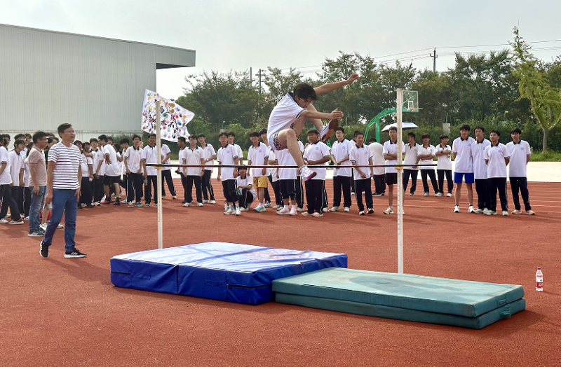 9087368a-14c3-444f-8885-c1fb580b9869